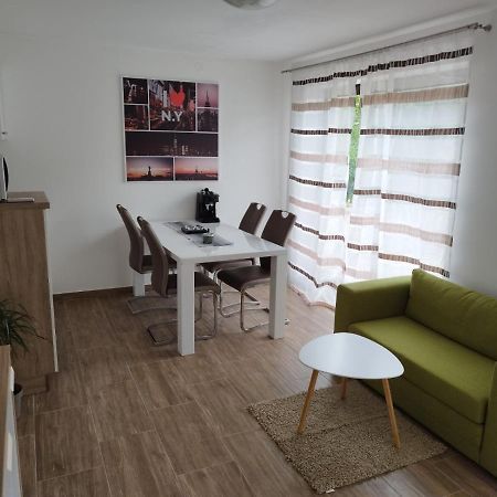 Mia Apartment Rijeka Luaran gambar